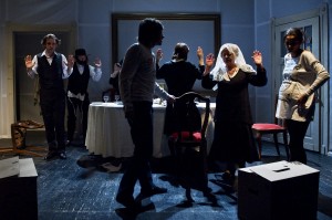 Réczei Tamás Vasárnapi gyerekek címû színdarabja Kecskemé