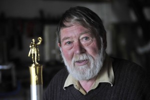 Kossuth-díjasok - Csíkszentmihályi Róbert szobrászmûvész