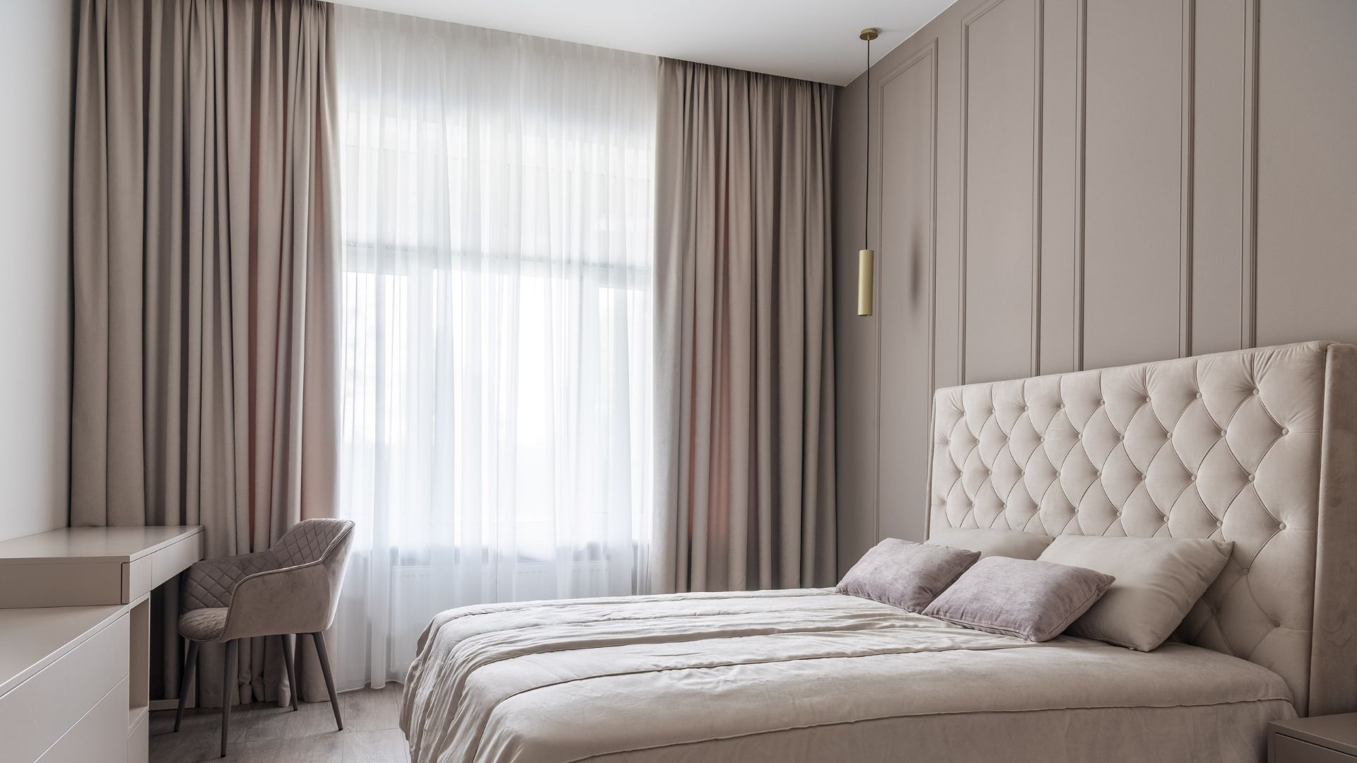 Átfogó vitrázs függöny választék a Piramis Szentesnél